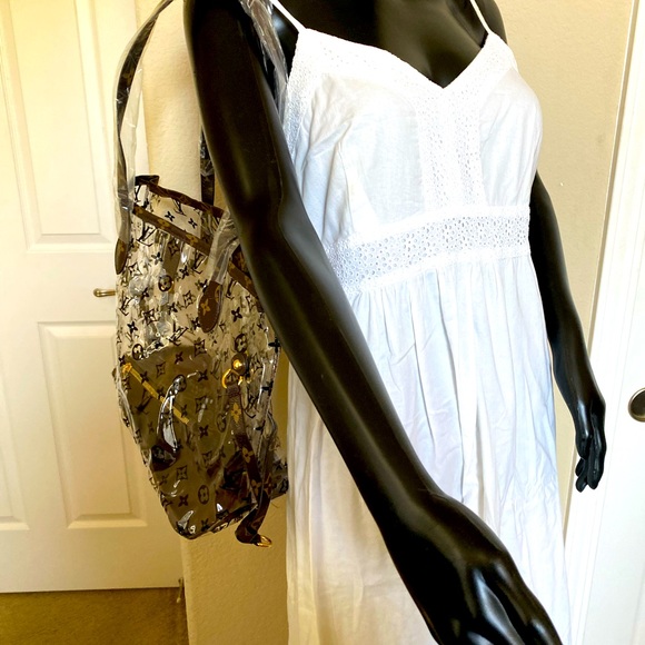 Perfect for Easter/mother’s day/and summer white long maci dress, sleeveless - Picture 9 of 16